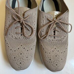 Cole Haan ZeroGrand Stitchlite Wingtip Oxford Rye Knit/OPTC White Women size 8